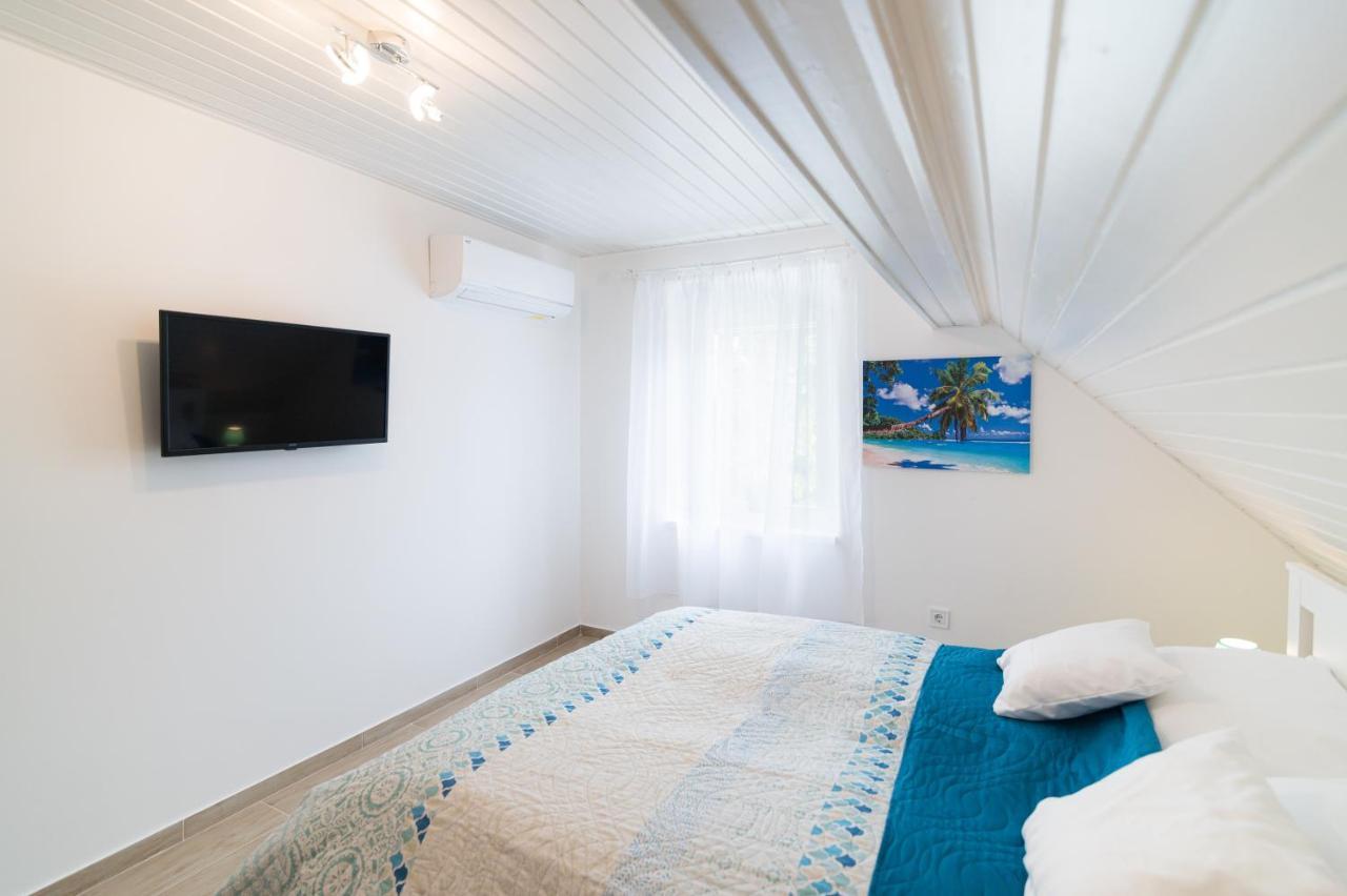 Eternity Apartmanhaz Keszthely Luaran gambar