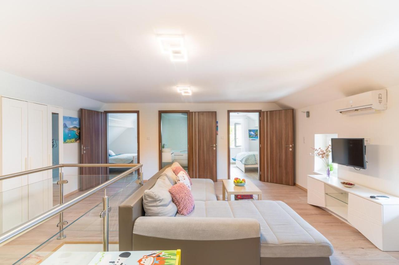 Eternity Apartmanhaz Keszthely Luaran gambar